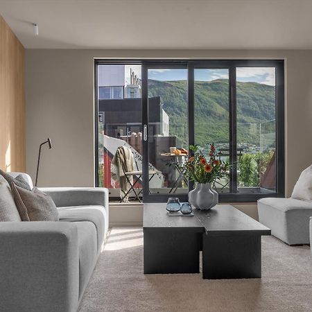 The Loft - Central Top Floor Apartment With 4 Bedrooms Tromsø Dış mekan fotoğraf